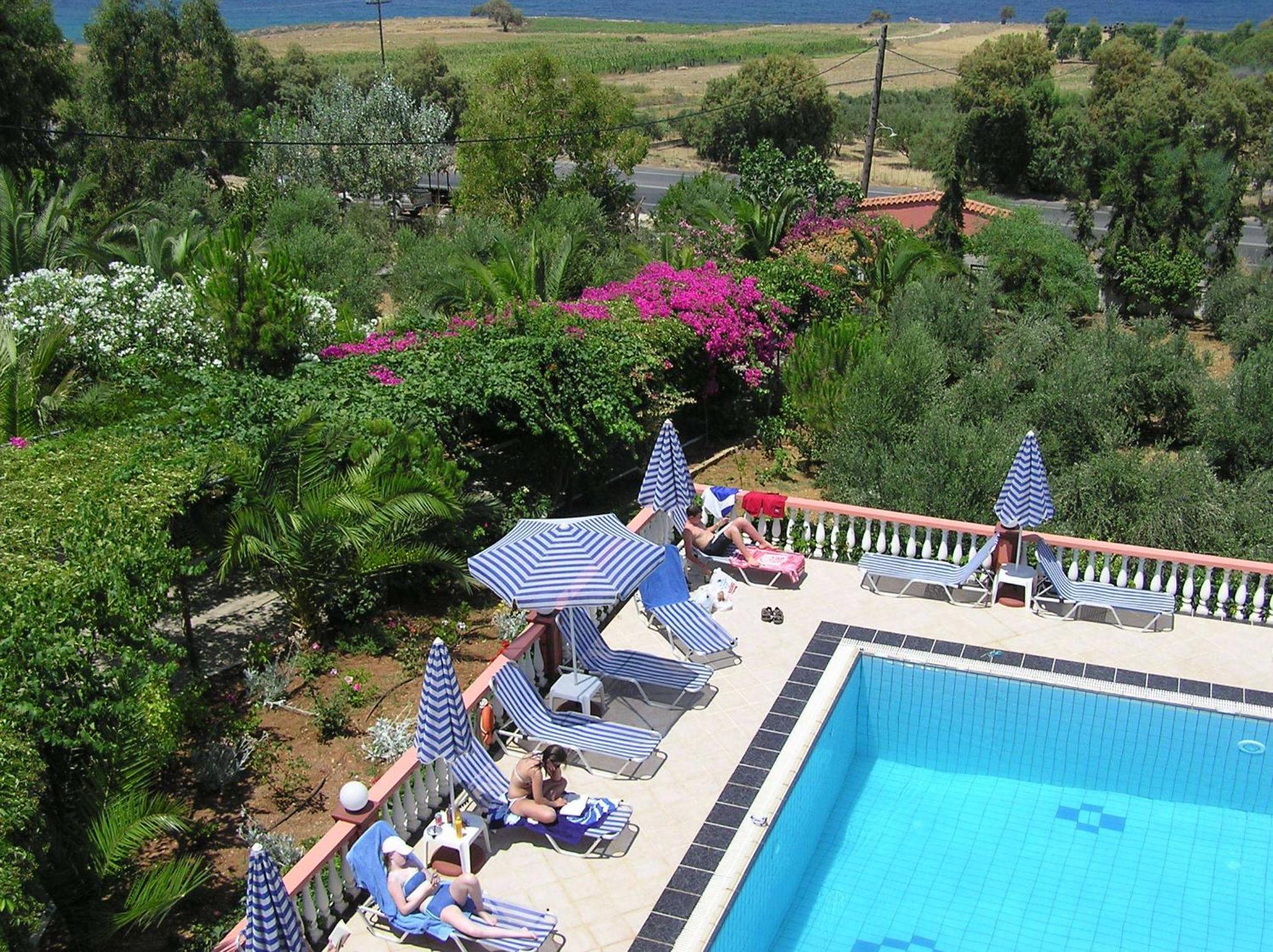 Knossos Lejlighedshotel Pánormos Eksteriør billede